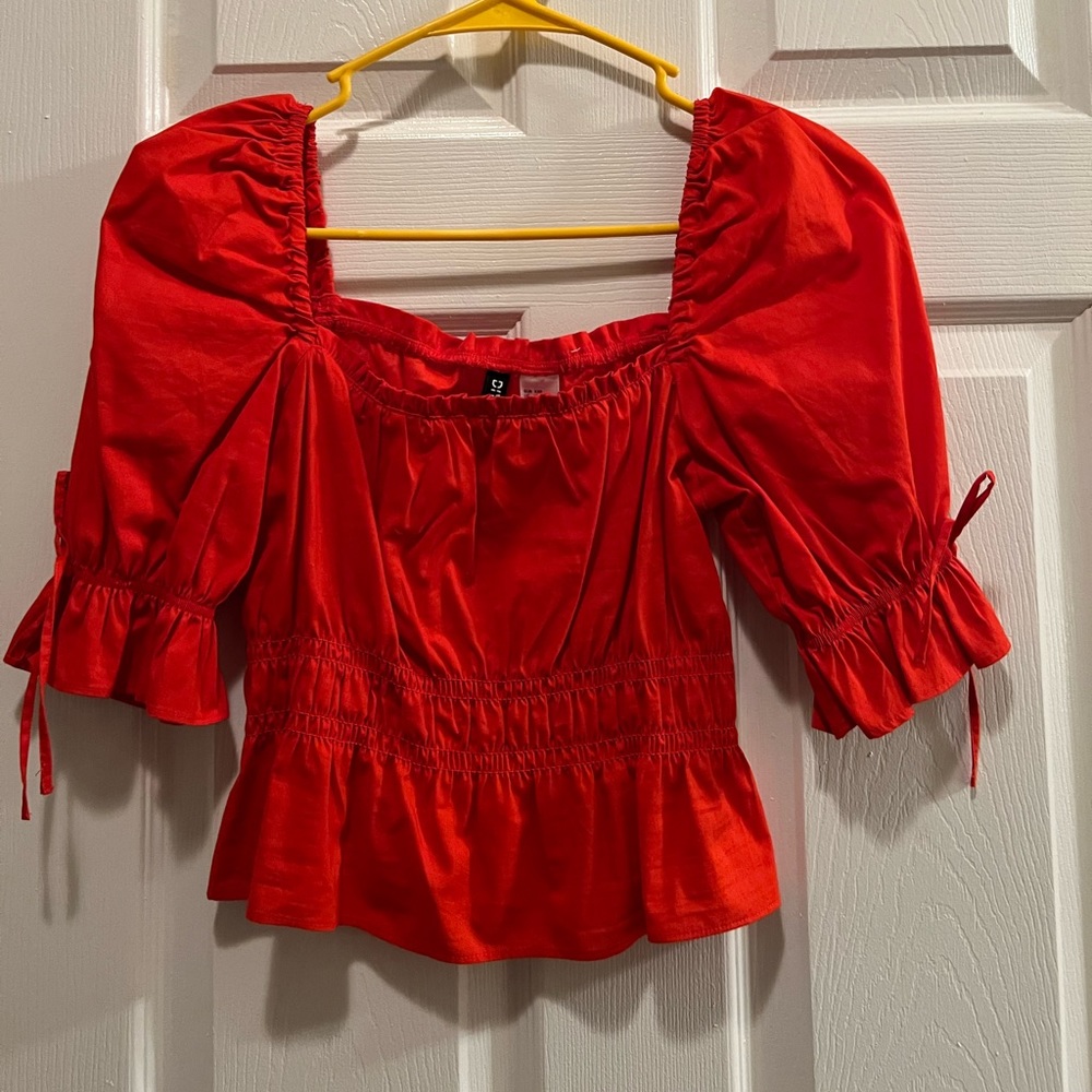 Red top.